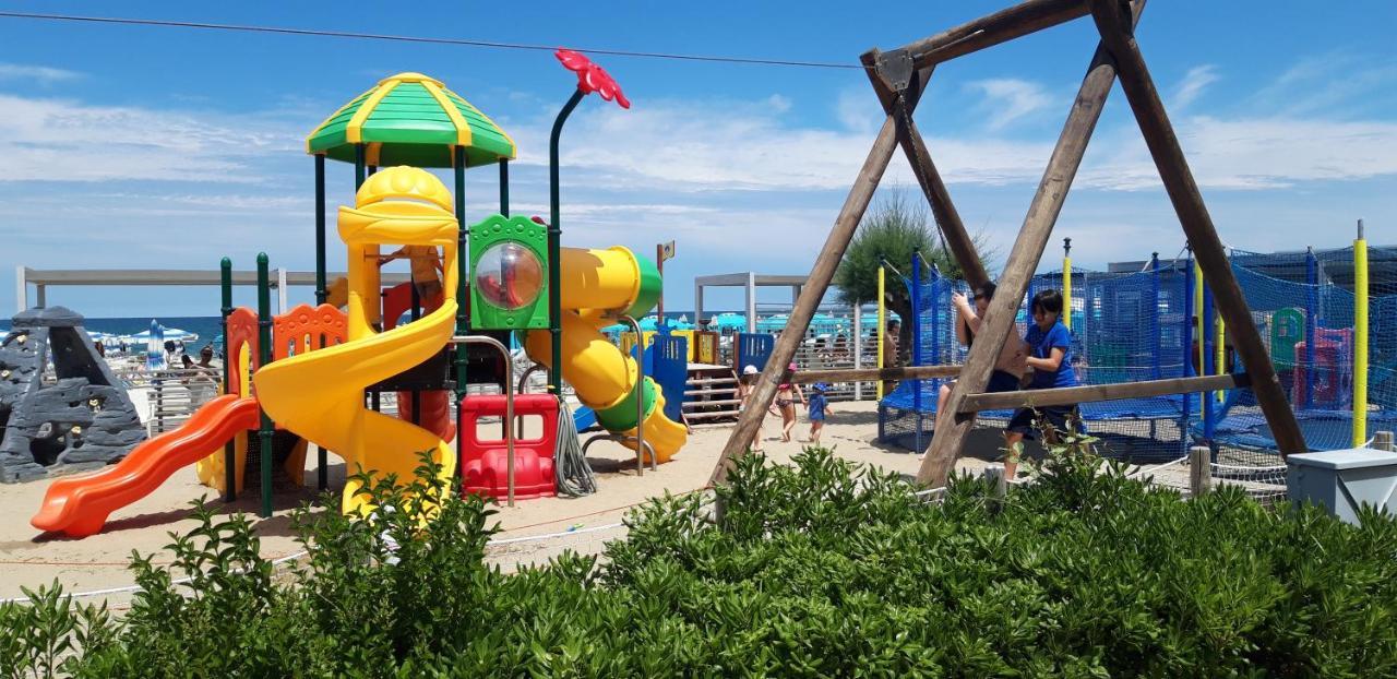 מיסאנו אדריאטיקו Hotel Italy מראה חיצוני תמונה