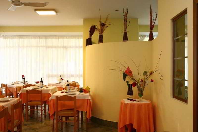 מיסאנו אדריאטיקו Hotel Italy מראה חיצוני תמונה