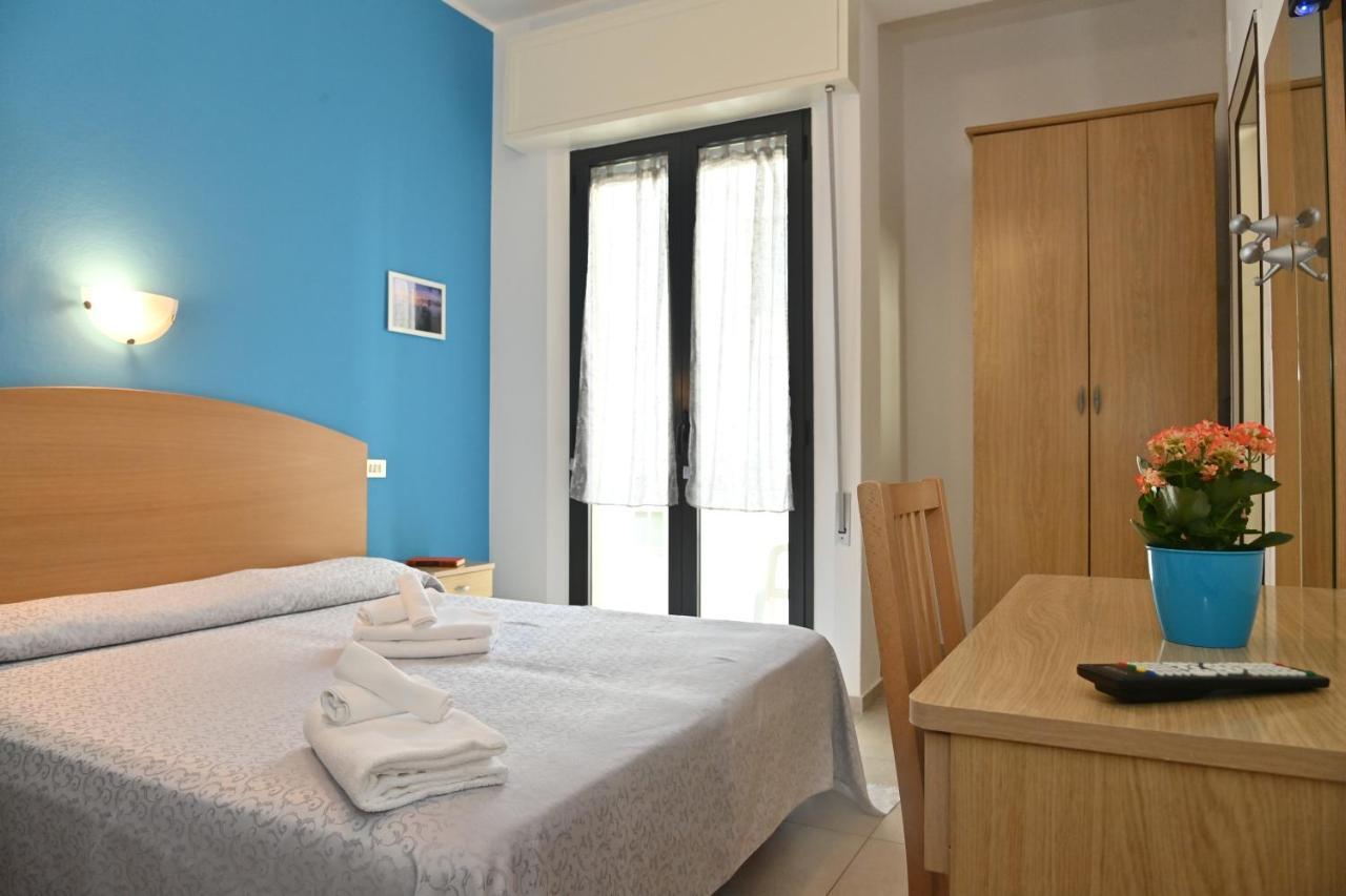 מיסאנו אדריאטיקו Hotel Italy מראה חיצוני תמונה