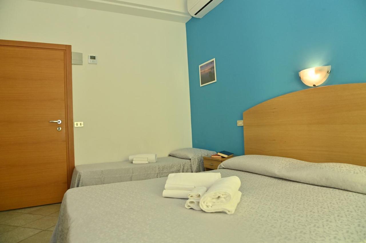 מיסאנו אדריאטיקו Hotel Italy מראה חיצוני תמונה