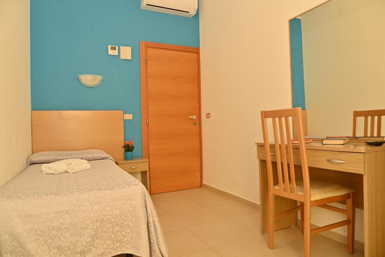 מיסאנו אדריאטיקו Hotel Italy מראה חיצוני תמונה