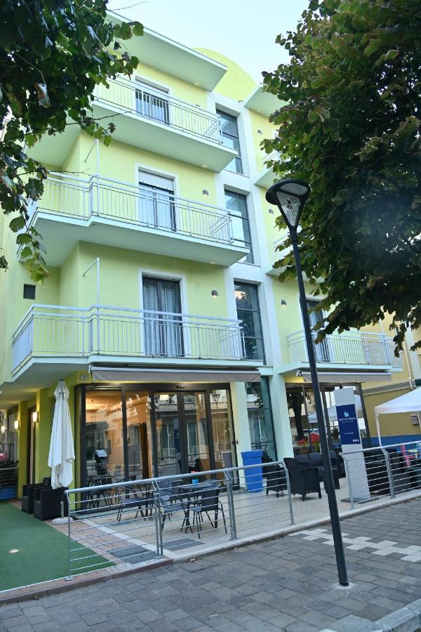 מיסאנו אדריאטיקו Hotel Italy מראה חיצוני תמונה