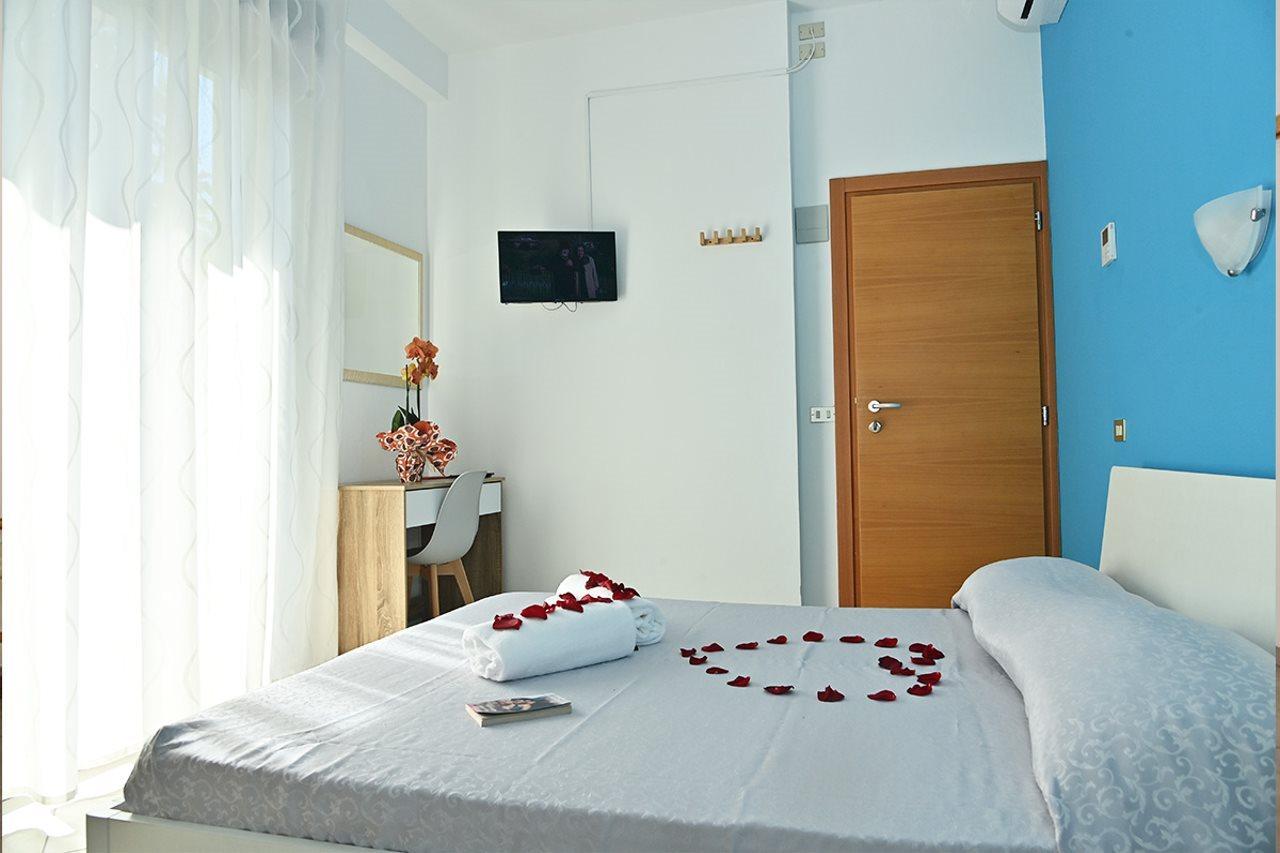מיסאנו אדריאטיקו Hotel Italy מראה חיצוני תמונה